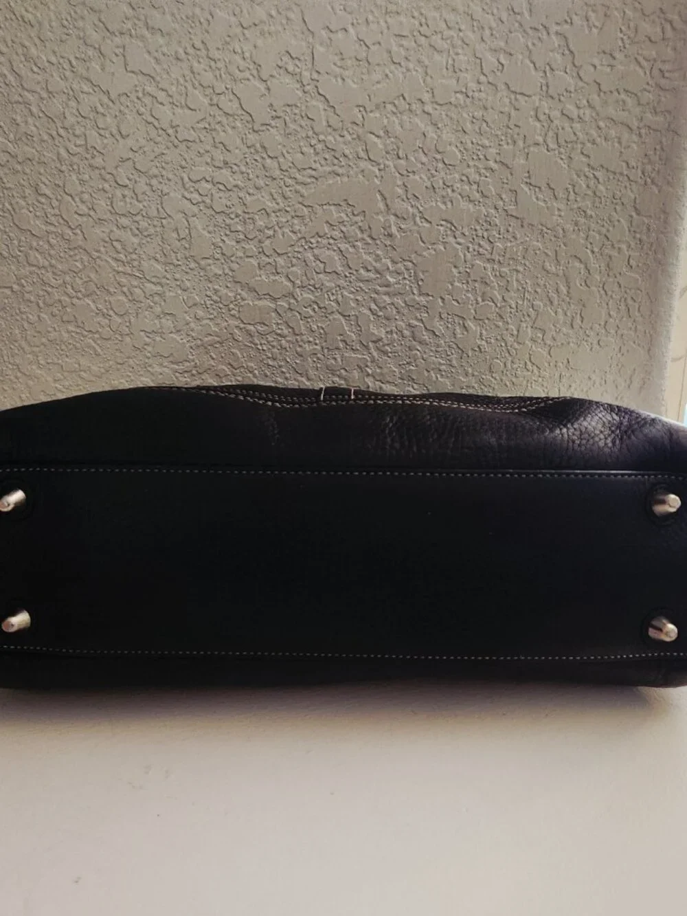 Like New Coach Hampton Black Leather Handbag Purse
